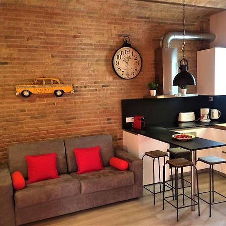 Lovely & Bright Vila Olimpica Beach Apartment Barcelone Extérieur photo
