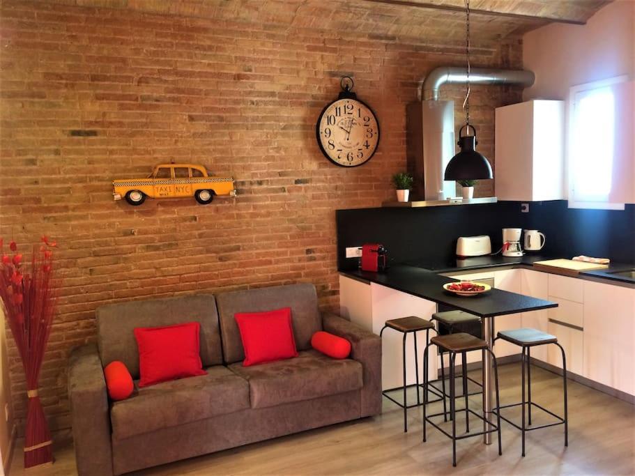 Lovely & Bright Vila Olimpica Beach Apartment Barcelone Extérieur photo