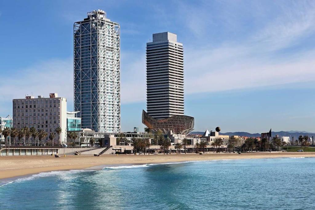 Lovely & Bright Vila Olimpica Beach Apartment Barcelone Extérieur photo